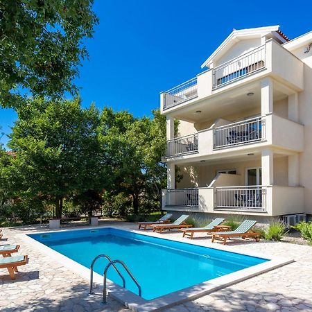 Beautiful Apartment In Pinezici With Wifi מראה חיצוני תמונה
