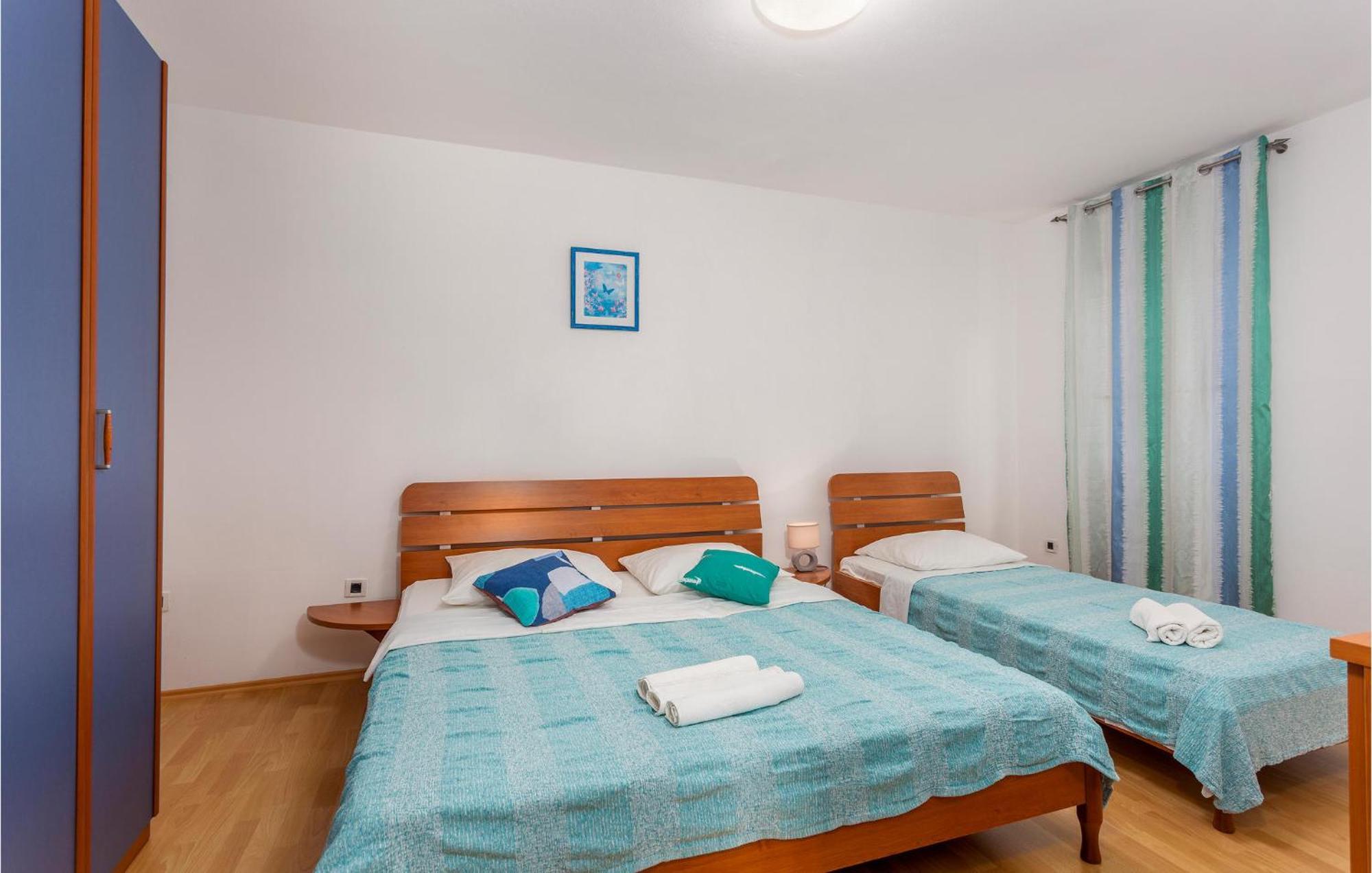 Beautiful Apartment In Pinezici With Wifi מראה חיצוני תמונה